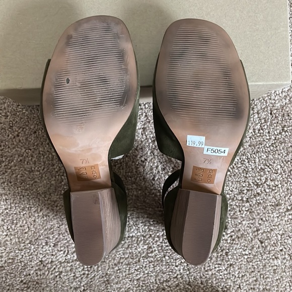 Madewell Green Suede Ankle Strap Open Toe Block Heels - Picture 4 of 7